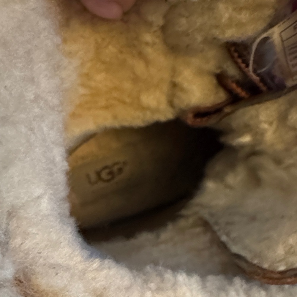 UGG Chestnut and Black Lace-Up Boots - Picture 11 of 11